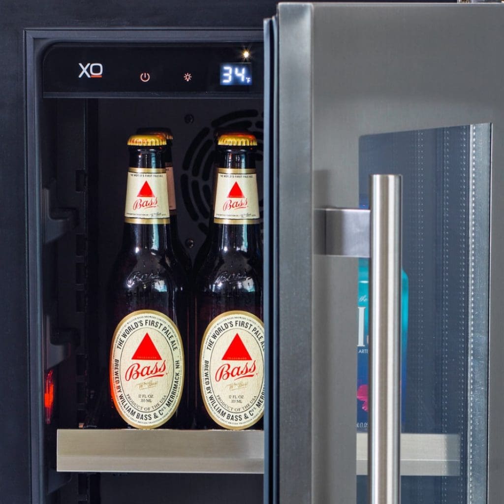 XO LUXURY 15" UNDERCOUNTER BEVERAGE CENTER (STAINLESS STEEL GLASS)