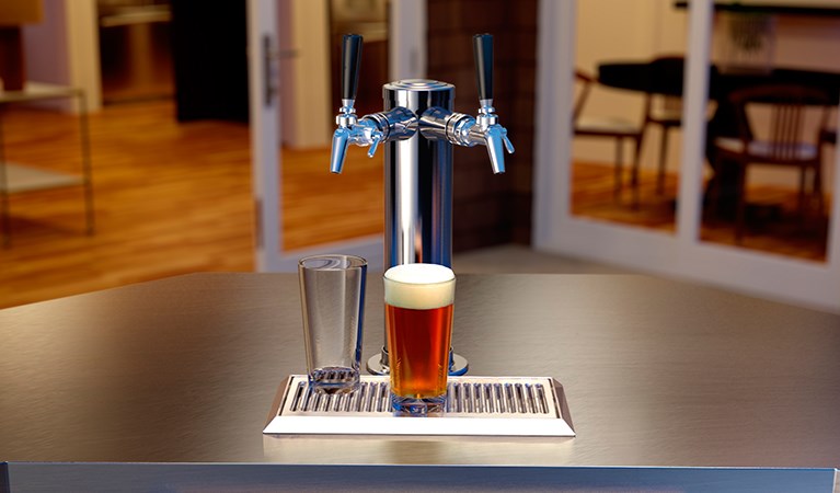 Perlick - 24" Signature Series Beverage Dispenser - Outdoor Model