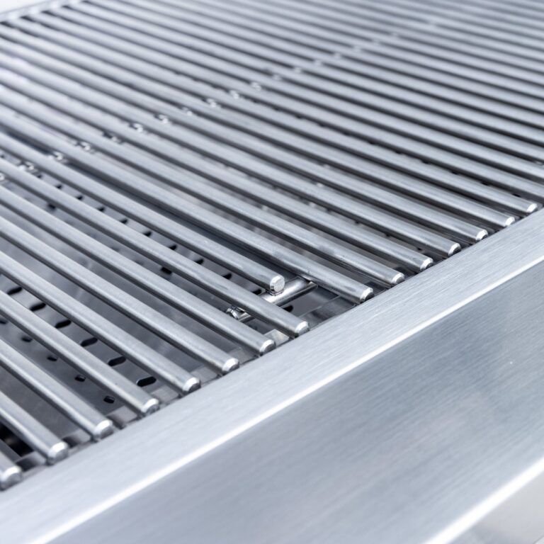 Summerset - Sizzler 25" Grill w/ insulated jacket