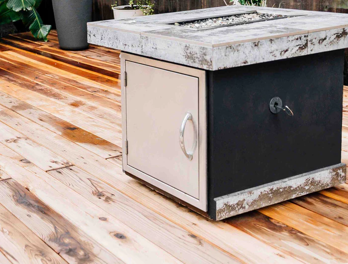 True Flame 16" x 18" Vertical Access Door with Hidden Hinge (Reversible Door)