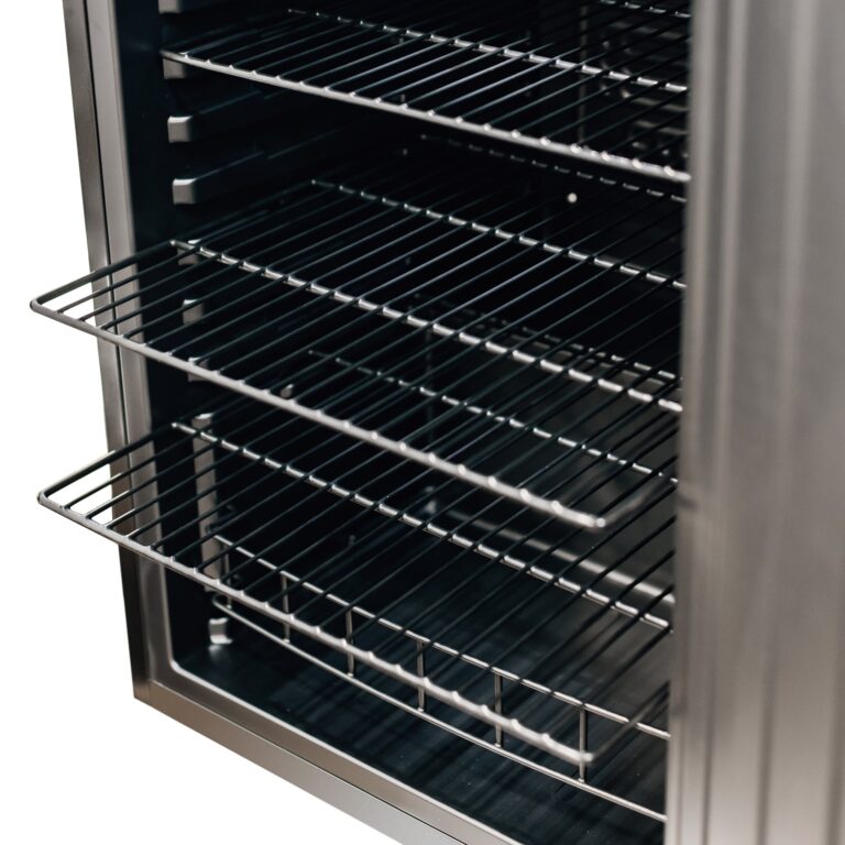 Summerset - 22" Deluxe Outdoor Approved Compact Refrigerator