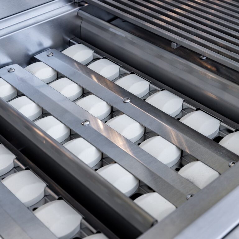 Summerset -  TRL Pro 32" Grill w/ insulated jacket