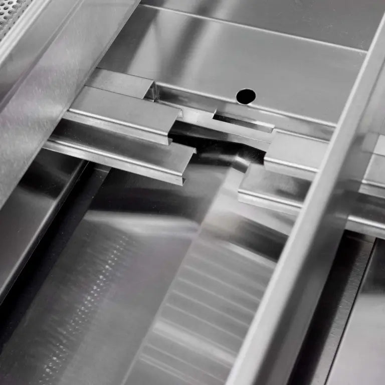 Blaze LTE 32" 4-Burner Built-In Gas Grill w/insulated jacket