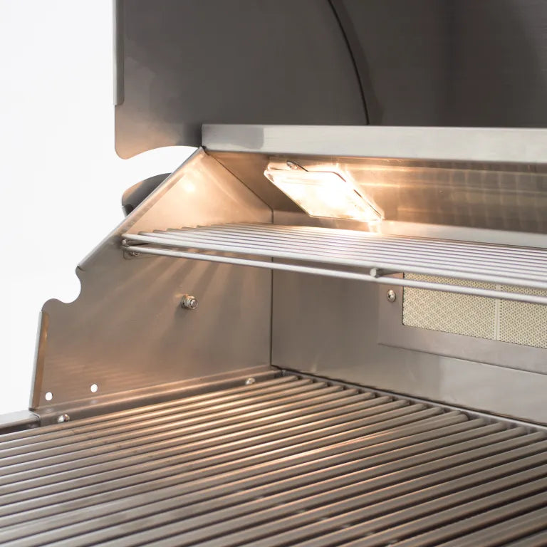 Blaze LTE 32" 4-Burner Built-In Gas Grill w/insulated jacket