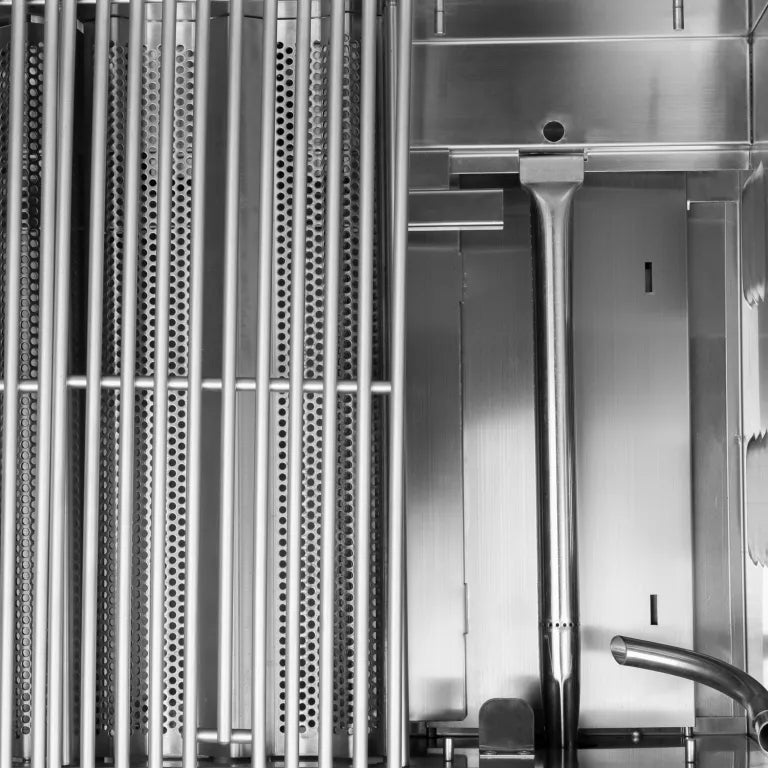 Blaze LBM 25" 3-Burner Built-In Gas Grill w/ insulated jacket