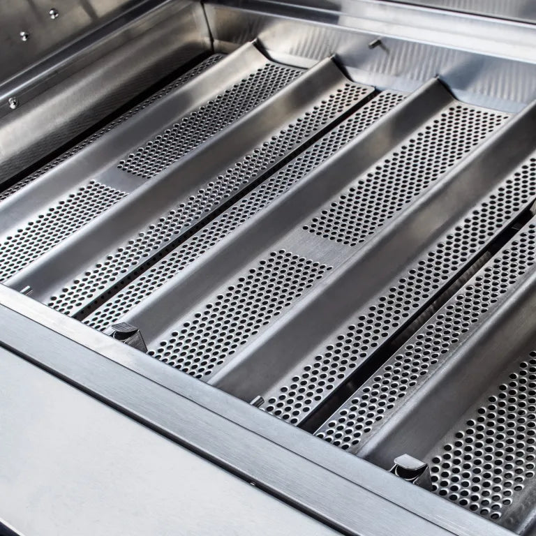 Blaze LUX 44" 4-Burner Built-In Gas Grill w/ insulated jacket