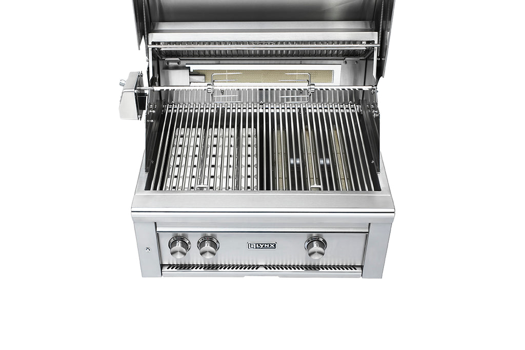 Lynx 30” Professional Built in Grill with 1 Trident Infrared Burner and 1 Ceramic Burner and Rotisserie w/insulated jacket