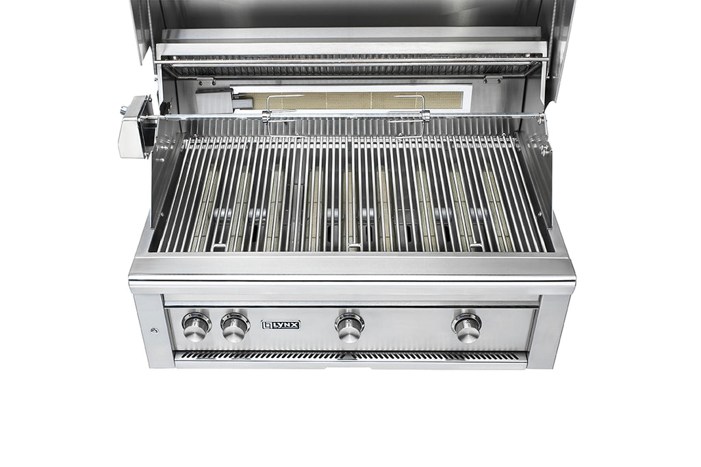 Lynx - 36" Professional Built-In Grill With All Trident Infrared Burners And Rotisserie w/ Insulated Jacket