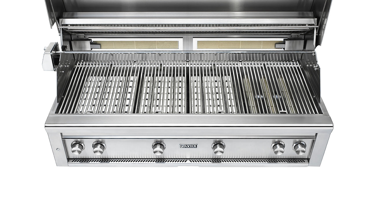 Lynx 54” Professional built-in grill with 1 trident infrared burner and 3 ceramic burners and rotisserie w/insulated jacket
