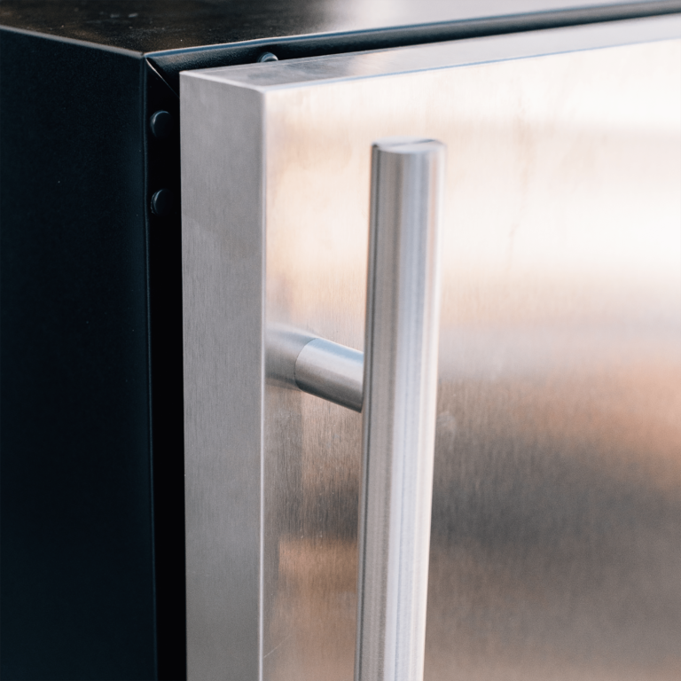 Summerset - 24" Outdoor Rated Refrigerator