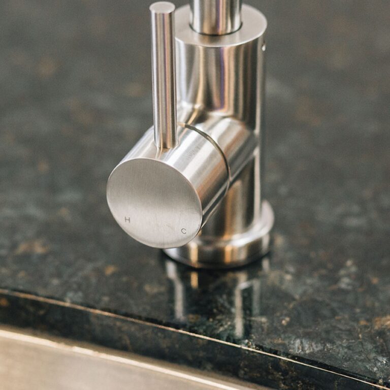 Summerset - 19"x 15" Undermount Sink