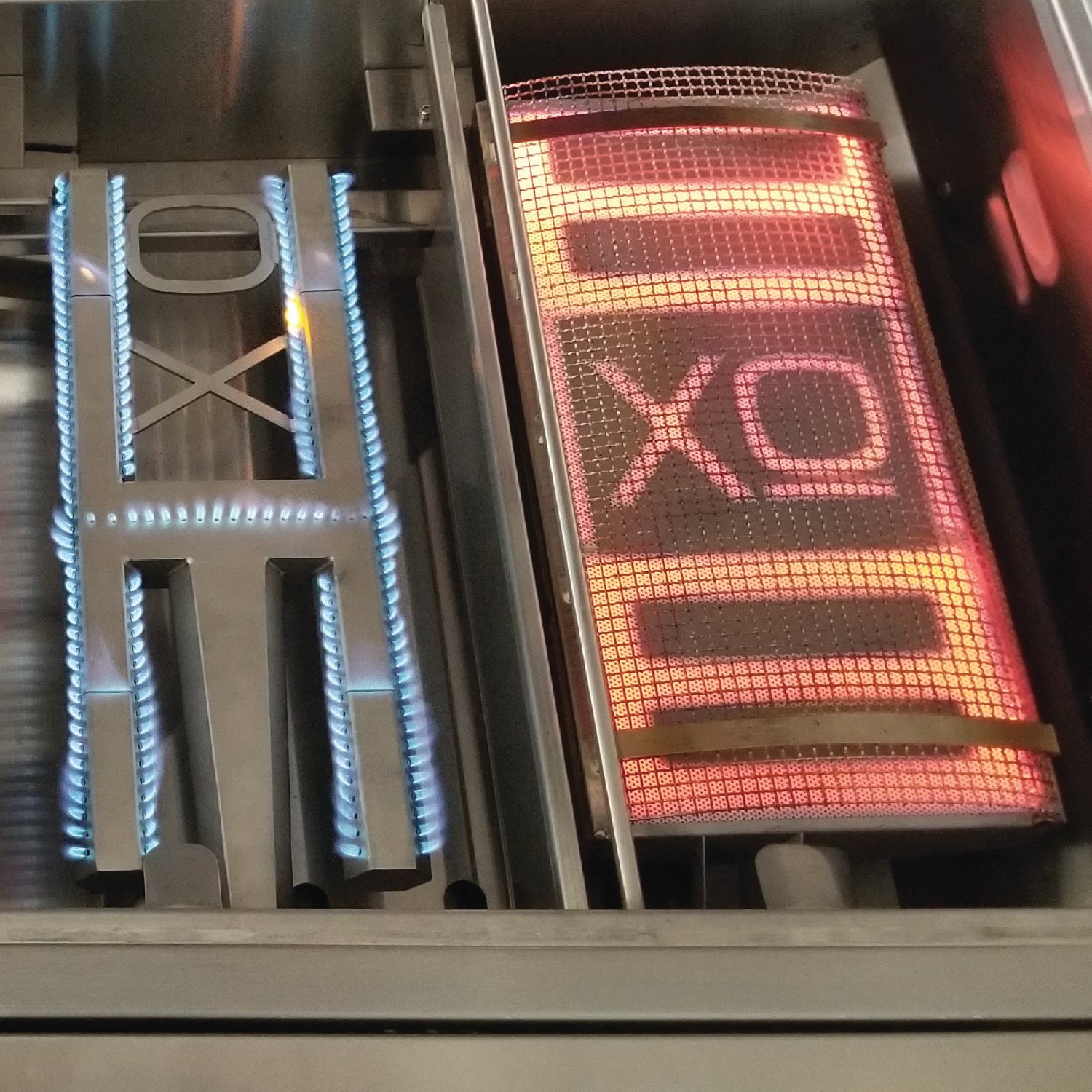 XO 30" Pro-Grade Grill w/ Rotiss Burner