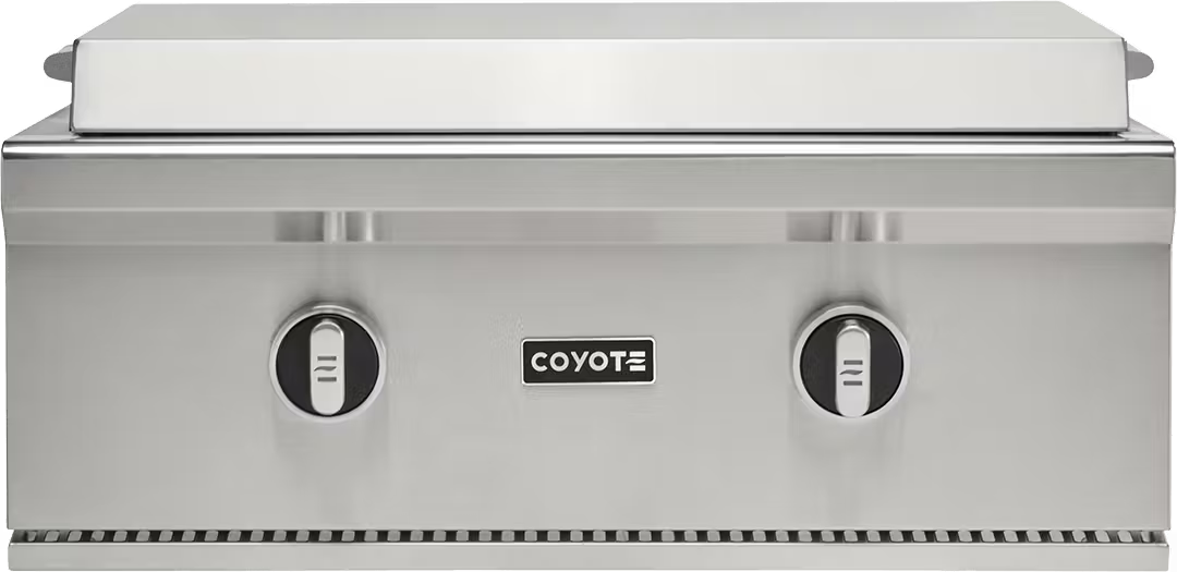 Coyote 30" Flat Top Grill w/ insulated jacket