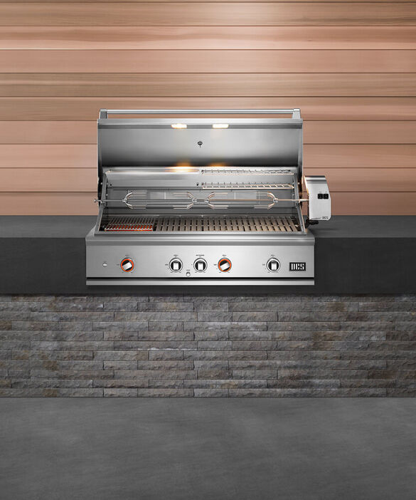 DCS_ 48" Series 9 Grill, Rotisserie and Charcoal  NG/LP