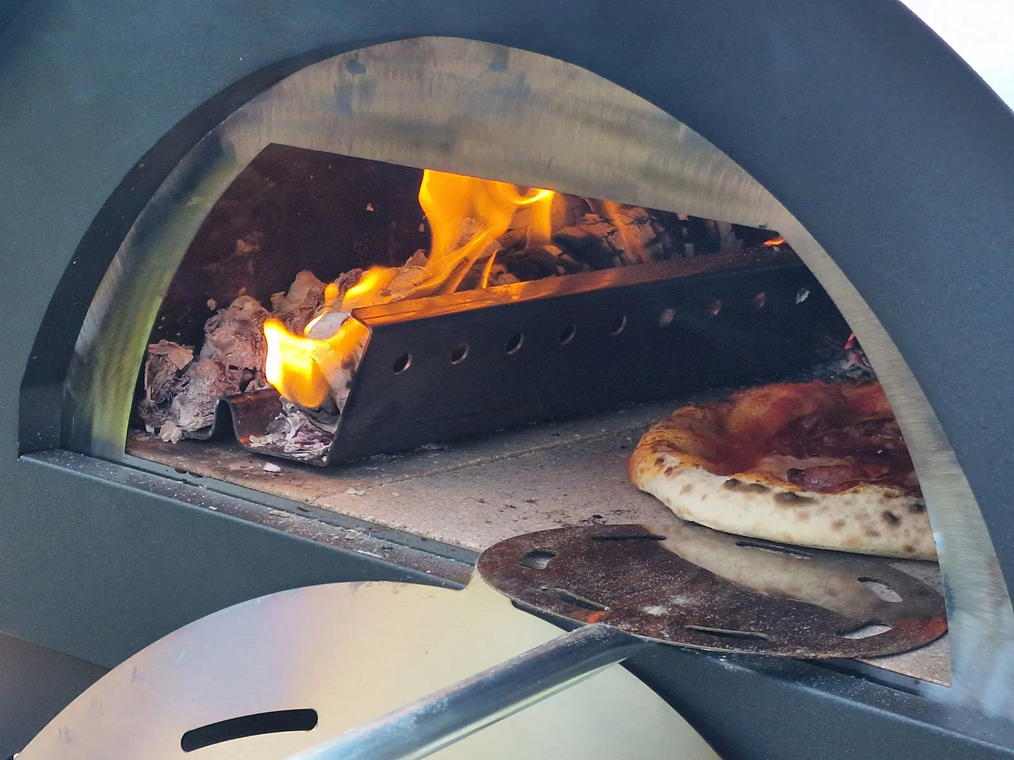 XO Tabletop Wood-Fired Oven